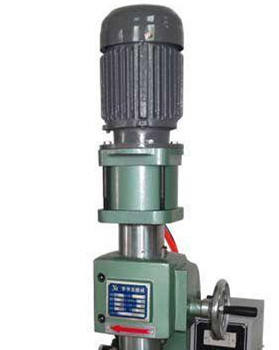 廠家一般生產(chǎn)哪幾種規(guī)格型號(hào)的鉚接機(jī)？哪種好？