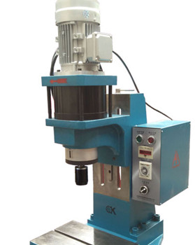 鉚接機(jī)鉚接前鉚釘?shù)臒崽幚?/></p><p>　　鉚接機(jī)是比較常見的機(jī)械設(shè)備，它可以實(shí)現(xiàn)多種鉚接工藝，很多鉚接恭喜需要鉚釘來(lái)輔助，在正式鉚接之前，有些鉚接工藝是不需要鉚釘進(jìn)行預(yù)先熱處理，直接就可以用來(lái)鉚接，但是有些工藝需要在鉚接之前進(jìn)行熱處理。</p><p>　　目前，大部分的鉚接工藝是不需要進(jìn)行熱處理的。如果需要進(jìn)行熱處理，有哪些熱處理的方法呢?今天我們來(lái)介紹一下兩種熱處理的處理方式。</p><p>　<strong>　1.鉚釘?shù)能浕療崽幚?/strong></p><p>　　鉚釘材料為碳鋼或者低碳鋼、中碳鋼、合金結(jié)構(gòu)鋼，在鉚接之前需要做軟化熱處理，具體的方式就是使用高溫回火或者退火的方式來(lái)達(dá)到軟化的目的。</p><p>　　不過(guò)有些低合金但是強(qiáng)度比較高的鋼材，使用完全退火并沒有很好的軟化效果，則需要采用等溫球化退火，像馬氏體時(shí)效鋼在進(jìn)行軟化處理的時(shí)候需要進(jìn)行固溶處理。在進(jìn)行軟化處理之后，需要進(jìn)行全面切削加工坯料，</p><p>　　<strong>2.坯料的預(yù)強(qiáng)化熱處理</strong></p><p>　　也有一些工件在鉚接的時(shí)候，因?yàn)殂T釘淬火后出現(xiàn)變形，或者因?yàn)樵O(shè)備本身?xiàng)l件有限，不方便進(jìn)行強(qiáng)化處理，這個(gè)時(shí)候就需要對(duì)坯料的預(yù)強(qiáng)化熱處理。鉚釘在進(jìn)行預(yù)強(qiáng)化熱處理的之前，需要確保材料能夠旋壓成形。通常使用調(diào)質(zhì)或正火的方法。</p><p>　　總而言之，鉚接機(jī)鉚接前鉚釘?shù)臒崽幚矸椒ㄖ饕袃煞N，一種是鉚釘?shù)能浕療崽幚?，還有一種是坯料的預(yù)強(qiáng)化熱處理，你學(xué)會(huì)了嗎?</p></div>
      <div   id=