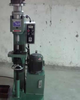 導(dǎo)致液壓鉚接機鉚接失敗的原因有哪些？