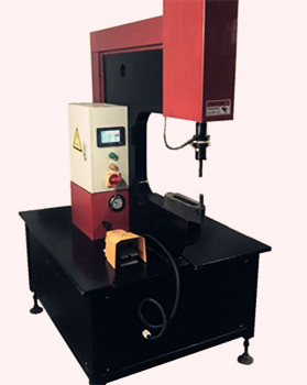 鉚接機(jī)是不是價(jià)格越便宜性價(jià)比越就越高？