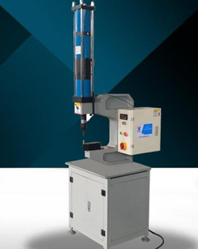 自動送料鉚接機對板件表面有沒有要求？