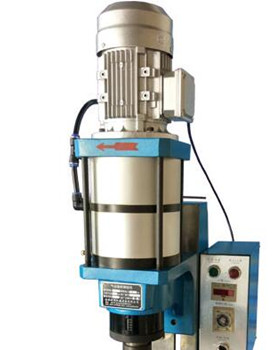 怎么設(shè)置徑向鉚接機的鉚接時間？